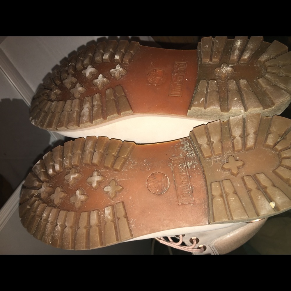 Timberlands - Picture 3 of 3